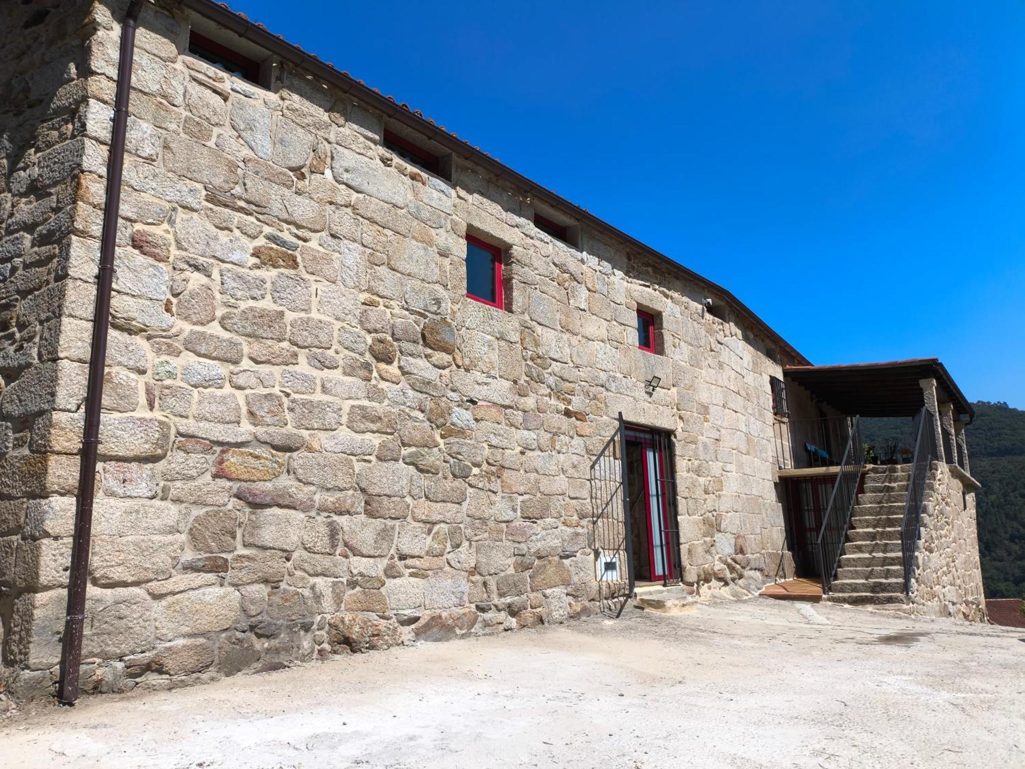 Peares Xiravai-Ribeira Sacraヴィラ エクステリア 写真