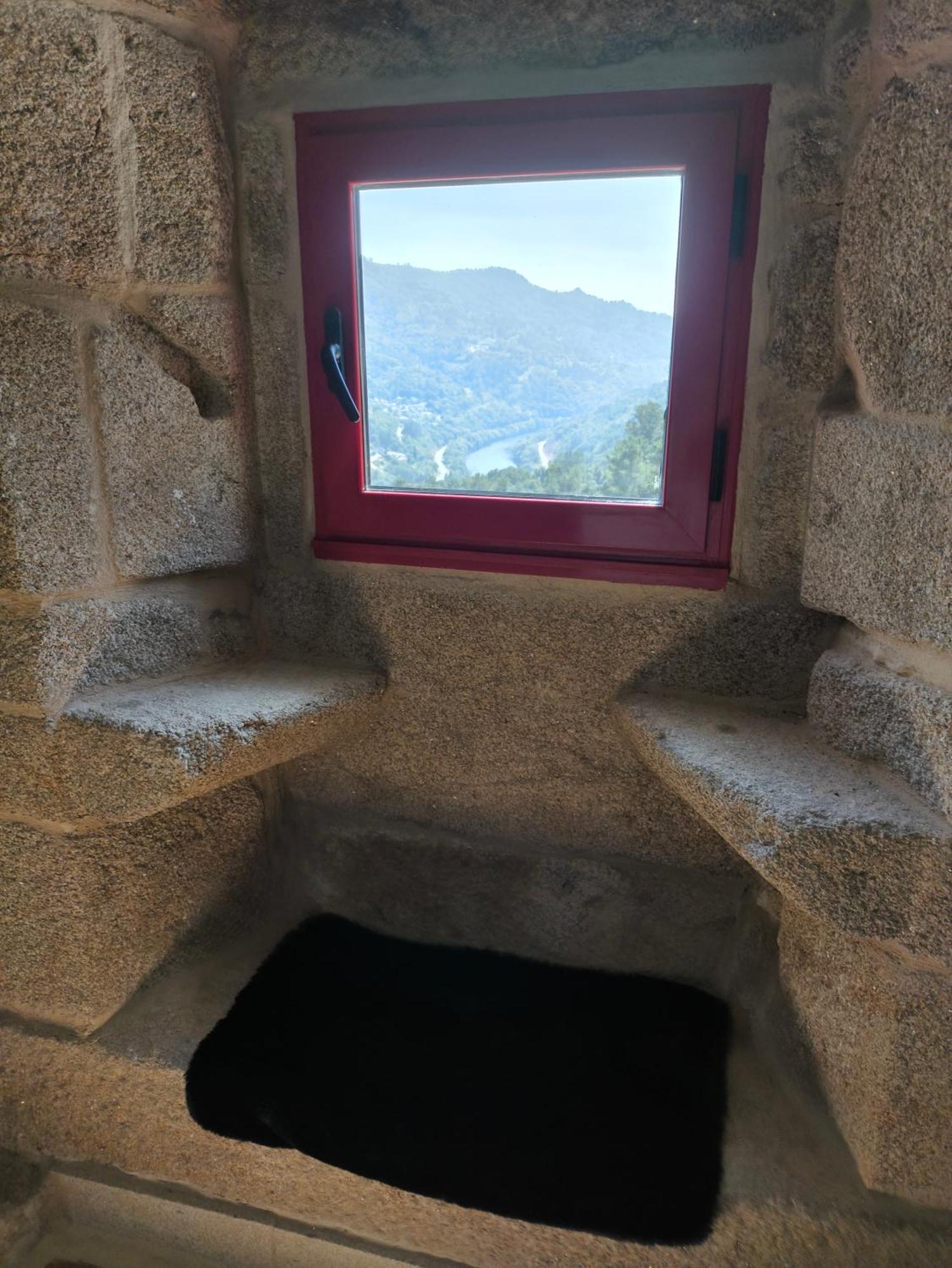 Peares Xiravai-Ribeira Sacraヴィラ エクステリア 写真